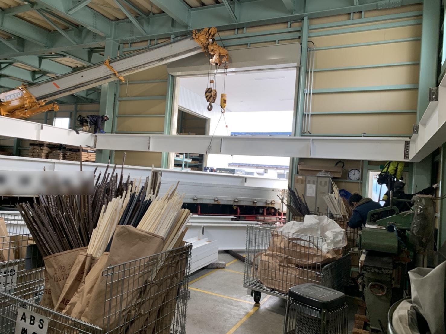 福井県越前市 某工場内現場 鉄骨建て方工事 鯖江市や福井市の仮設足場 足場工事のことなら福井県越前市の株式会社ｋｒｄ